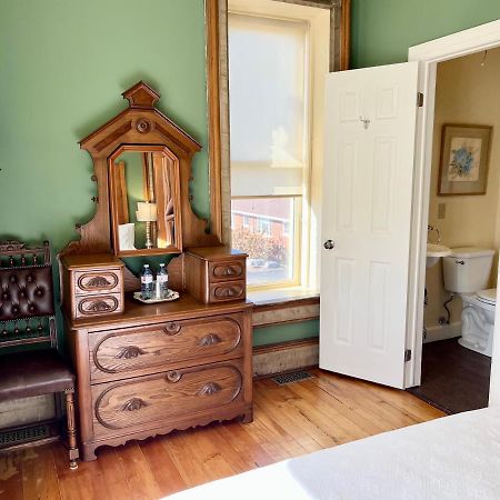 The Woodbridge House Hotel Kingsville Luaran gambar
